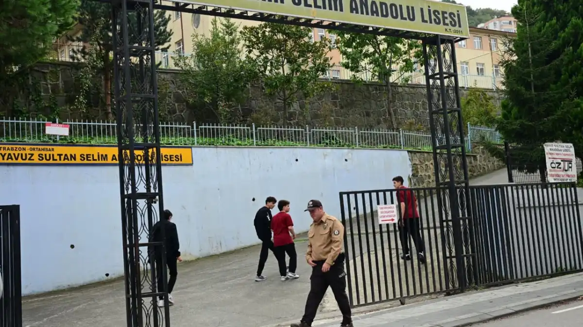 Trabzon Valiliği duyurdu! Okul çevrelerinde güvenlik denetimleri sürüyor