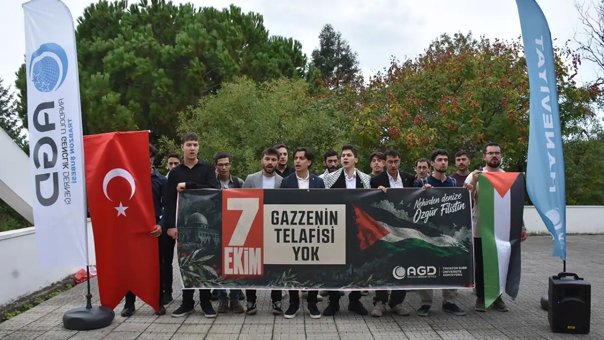 Trabzon ve Giresun’da üniversitelilerden Gazze protestosu!