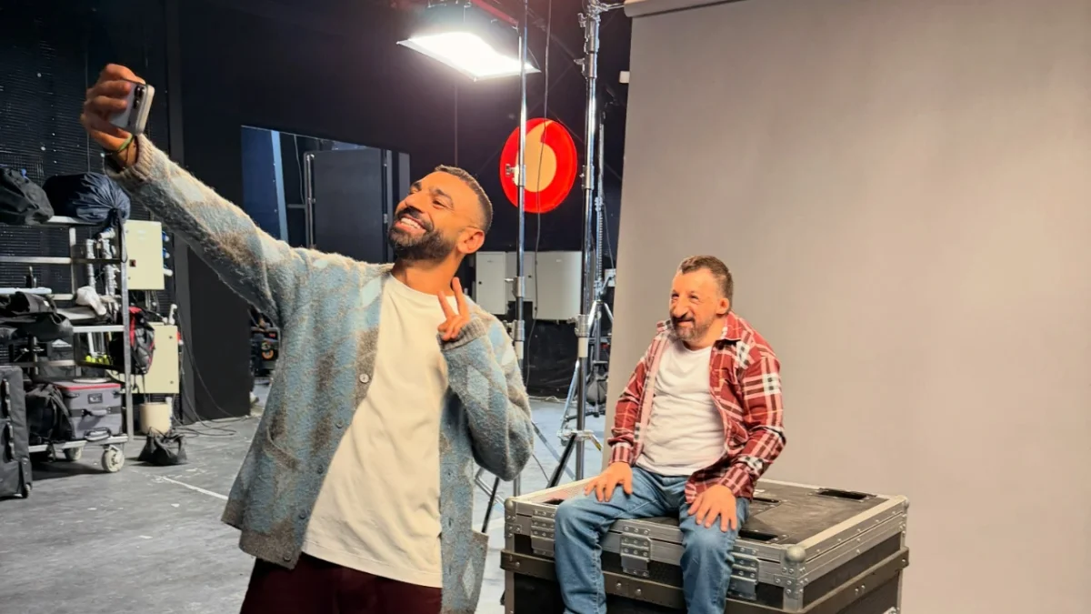Trabzonlu Köksal Baba ile Muhammed Salah Mısır'da reklam filminde buluştu!
