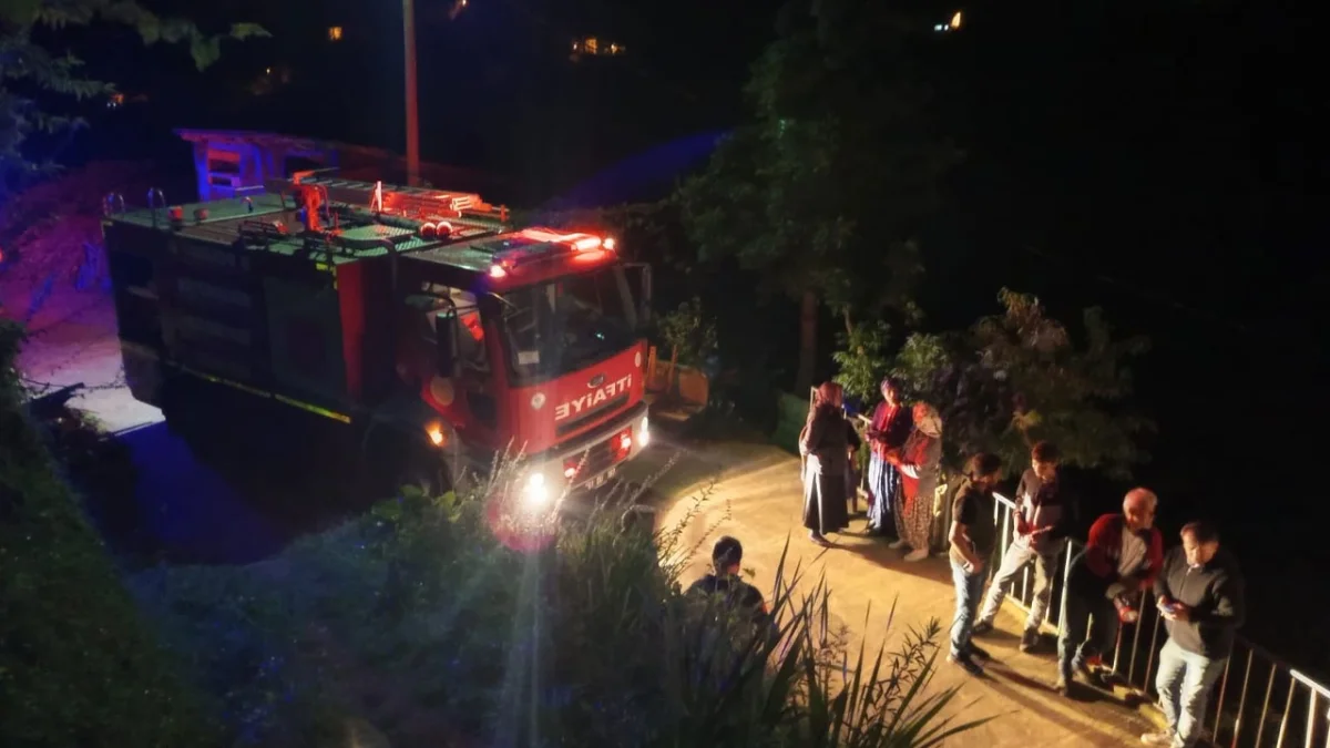Trabzonlu muhabirin evinde yangın paniği