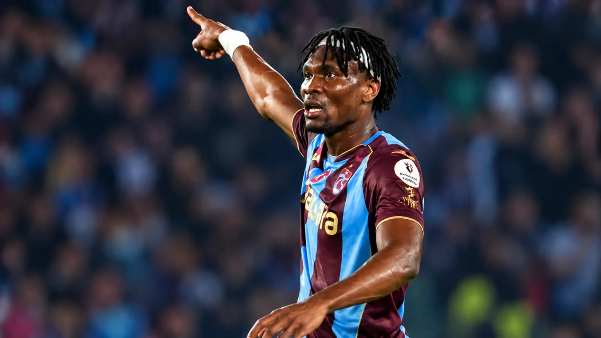 Trabzonspor'da Nwaiwu'nun yerine Fenerbahçeli yıldız düşünülmüş!