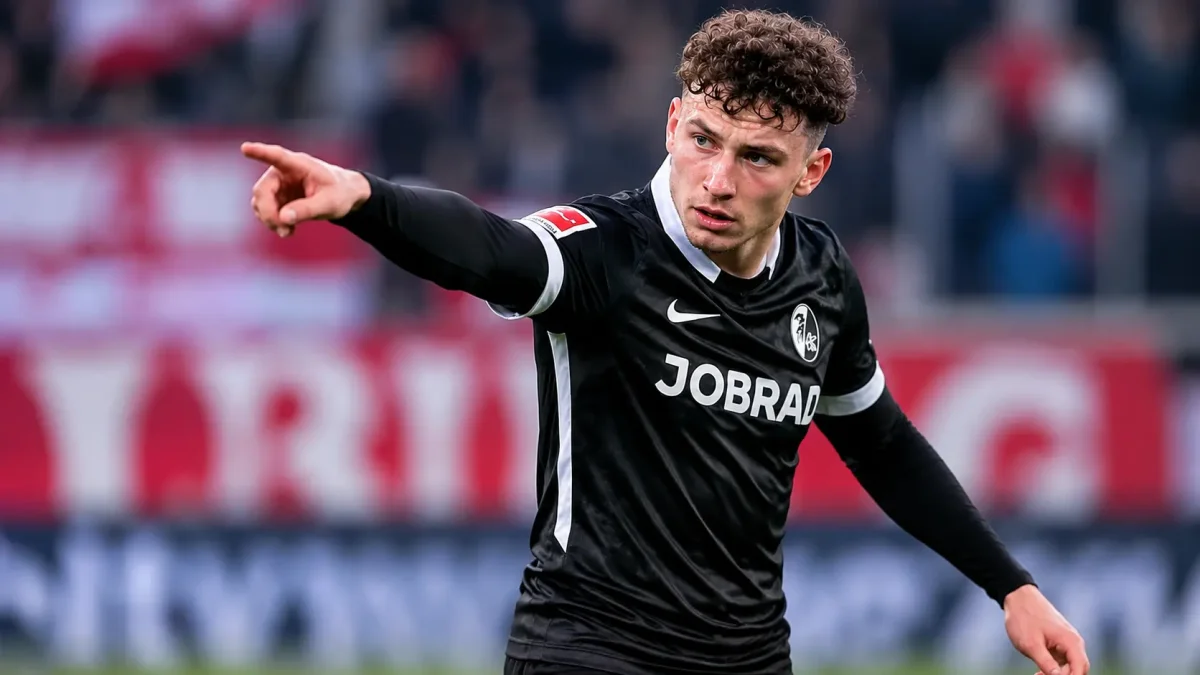 Trabzonspor maçı öncesi Freiburg'a sakatlık şoku! Yıldız oyuncu maça devam edemedi