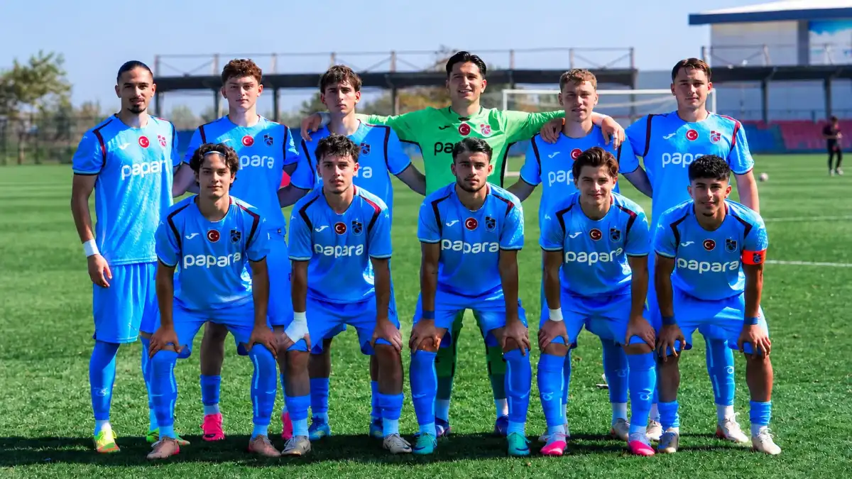 Trabzonspor U19'un Beşiktaş maçı ilk 11'i belli oldu! Liderlik mücadelesi