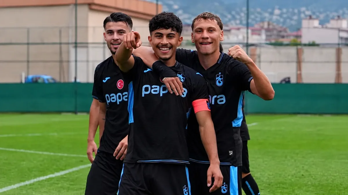 Trabzonspor U19'un Samsunspor maçı ilk 11'i belli oldu!