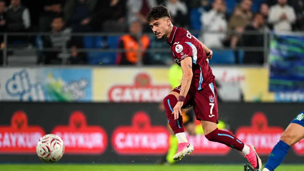 Trabzonspor'un yıldızı Avrupa'nın gündeminde! UEFA özel olarak paylaştı