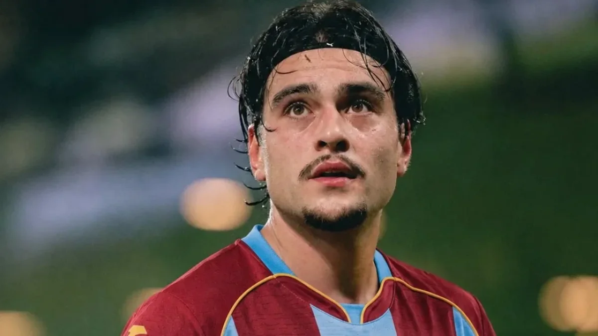 Trabzonspor'un Yldızı Aral Şimşir'den Kups maçı öncesi açıklama "Saha zemini bir şeyi değiştirmez"