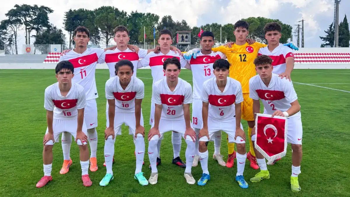 Trabzonsporlu genç golcü Portekiz karşısında forma giydi! Türkiye farklı kaybetti