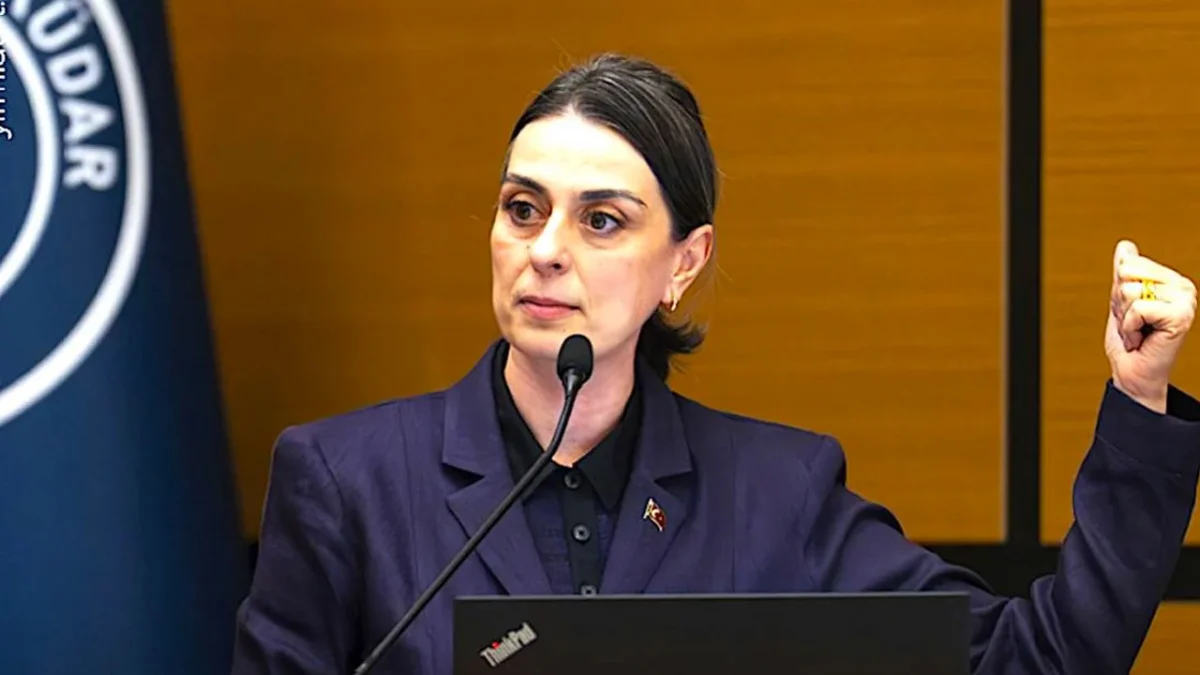 Üsküdar Belediye Başkanı Sinem Dedetaş’a ev hapsi şartıyla tahliye kararı