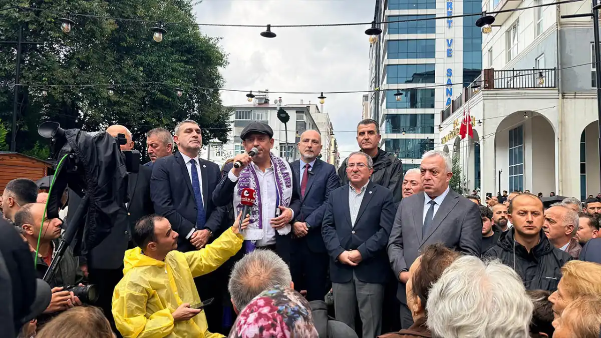 YENİ Parti Genel Başkanı Özgür Özel’den Artvin’de iktidar mesajı: “Adil düzen kuracağız”