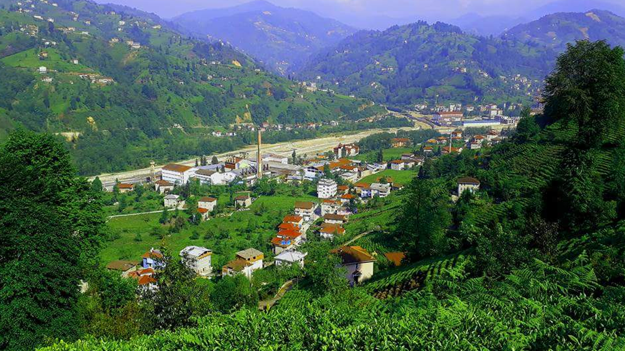 Karayolları Genel Müdürlüğü Rize'deki iki taşınmazı satışa çıkarıyor