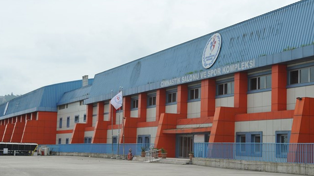 Yomra İlçe Stadı Onarım İşi ihale Edilecek