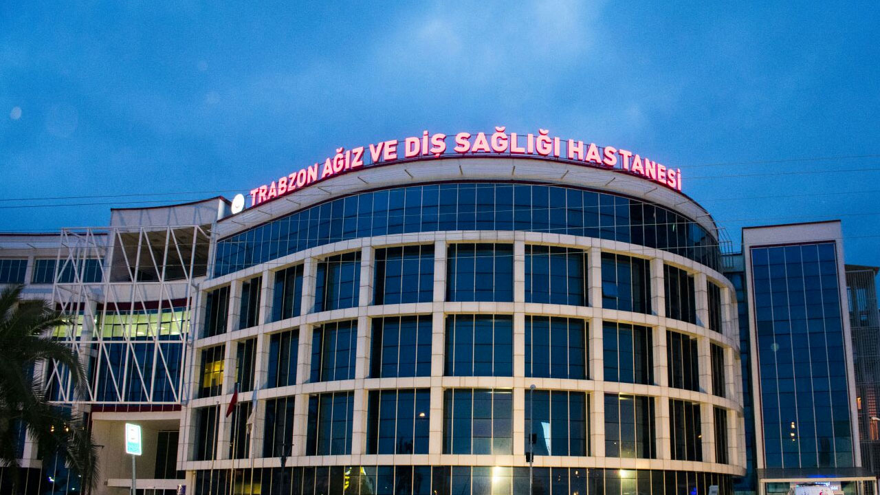 Trabzon Ağız ve Diş Sağlığı Hastanesi 184 Kalem Malzeme Alacak