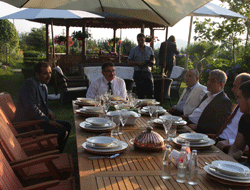 Bakan Şahin, Vali Konağı’nda