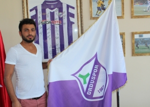 Ordu'nun yeni transferi imzaladı