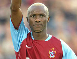 İbrahima Yattara timsah oluyor