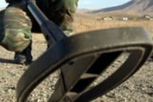 Askeri araca mayınlı saldırı