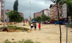 Sinop'u da sel vurdu