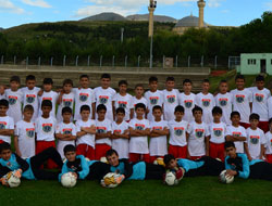 Futbol Köyüne ilgi fazlaydı