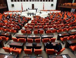 Milletvekili Ünat Demir vefat etti