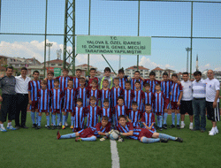 İnegöl TS okulu Yalova'ya gitti