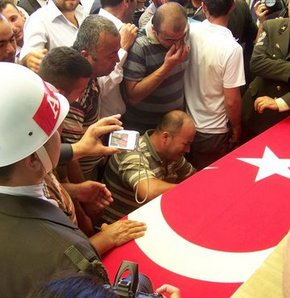 Tunceli’de şehit düşen Ahmet Dağlı Osmaniye’de uğurlandı