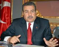 Güler trafik kazası geçirdi