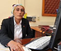 Kadın muhtarın internet isteği