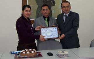 Türk Büro-Sen'den plaket