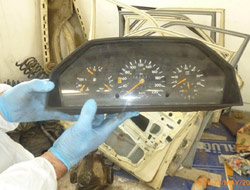 Rize'de oto parçalarına baskın