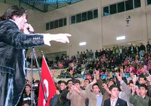 Of'ta ülkücülerin gecesi