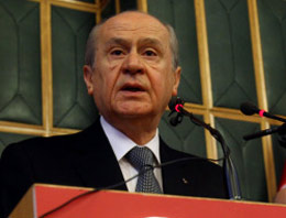 Bahçeli'nin koltuğu sallanıyor