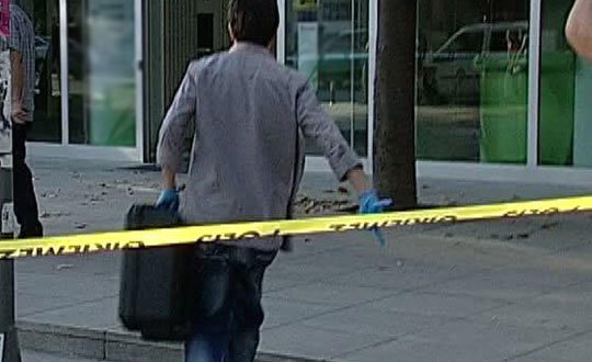 Bankanın kasasından bomba çıktı!