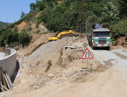 Ordu'da yol çalışmaları hızlandı