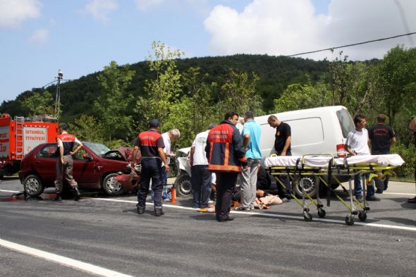 Kafa kafaya çarpıştılar