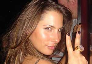 İşte Valiyi yakan telekız