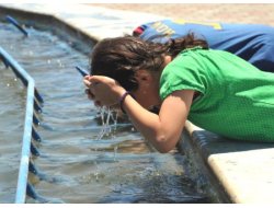 Sıcaklar yüzünden 8 ilde tatil