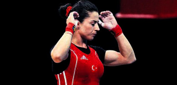 Halterin altında kaldık!