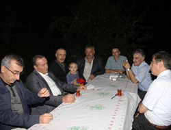 Kızılcık  iftarını Yomra'da açtı