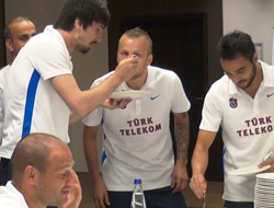 Sapara'ya doğum günü yapıldı