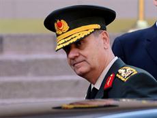 "Türk ordusunun komutanı kaçar mı?.."