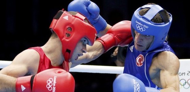 Trabzonlu boksörümüz elendi