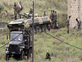 Esed'e gözdağı verdiler