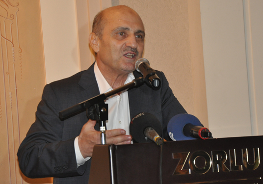 Bakan Bayraktar basınla buluştu