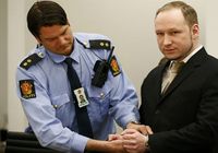 Katliamcı durdurulabilirdi !