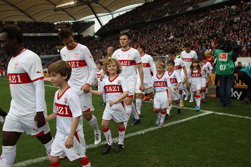 Maçlarda Çocuklar rengarenk