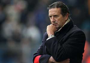 Leekens gelir Yattara gider