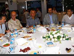 TS'den eski futbolculara iftar