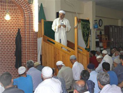 Cami'de kavga bitsin hutbesi