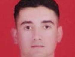 Yaralı yüzbaşı şehit oldu