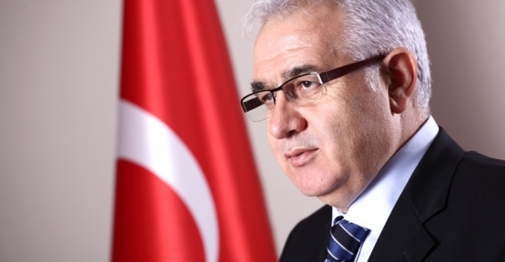 Rize'de vali az katılıma kızdı!